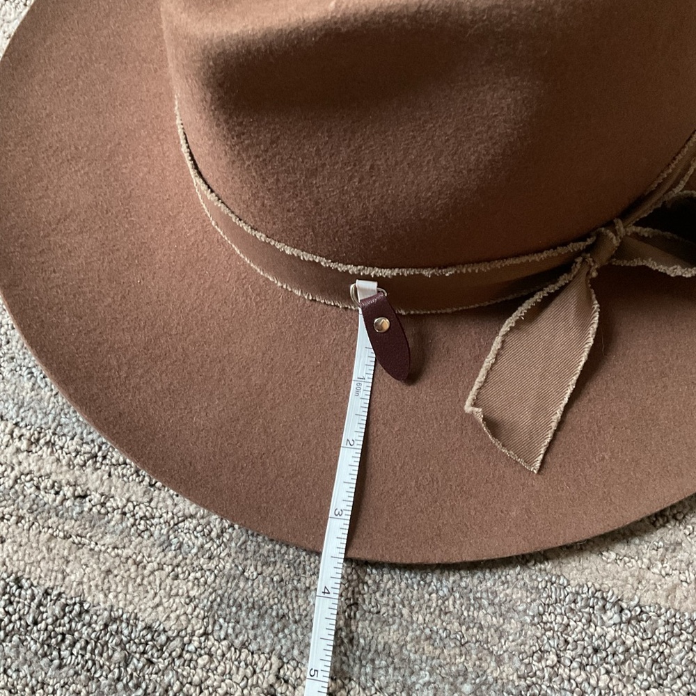 Olive&Pique - Brown Women's Wide Brim Fedora Hat - Picture 4 of 5